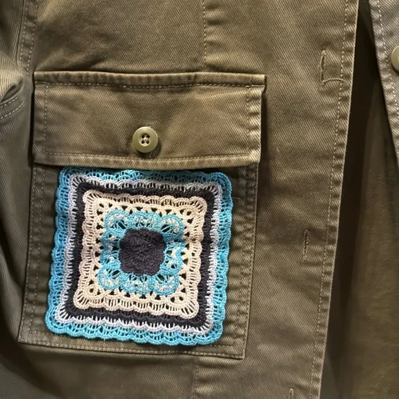 Women’s jacket - Picture 2 of 7